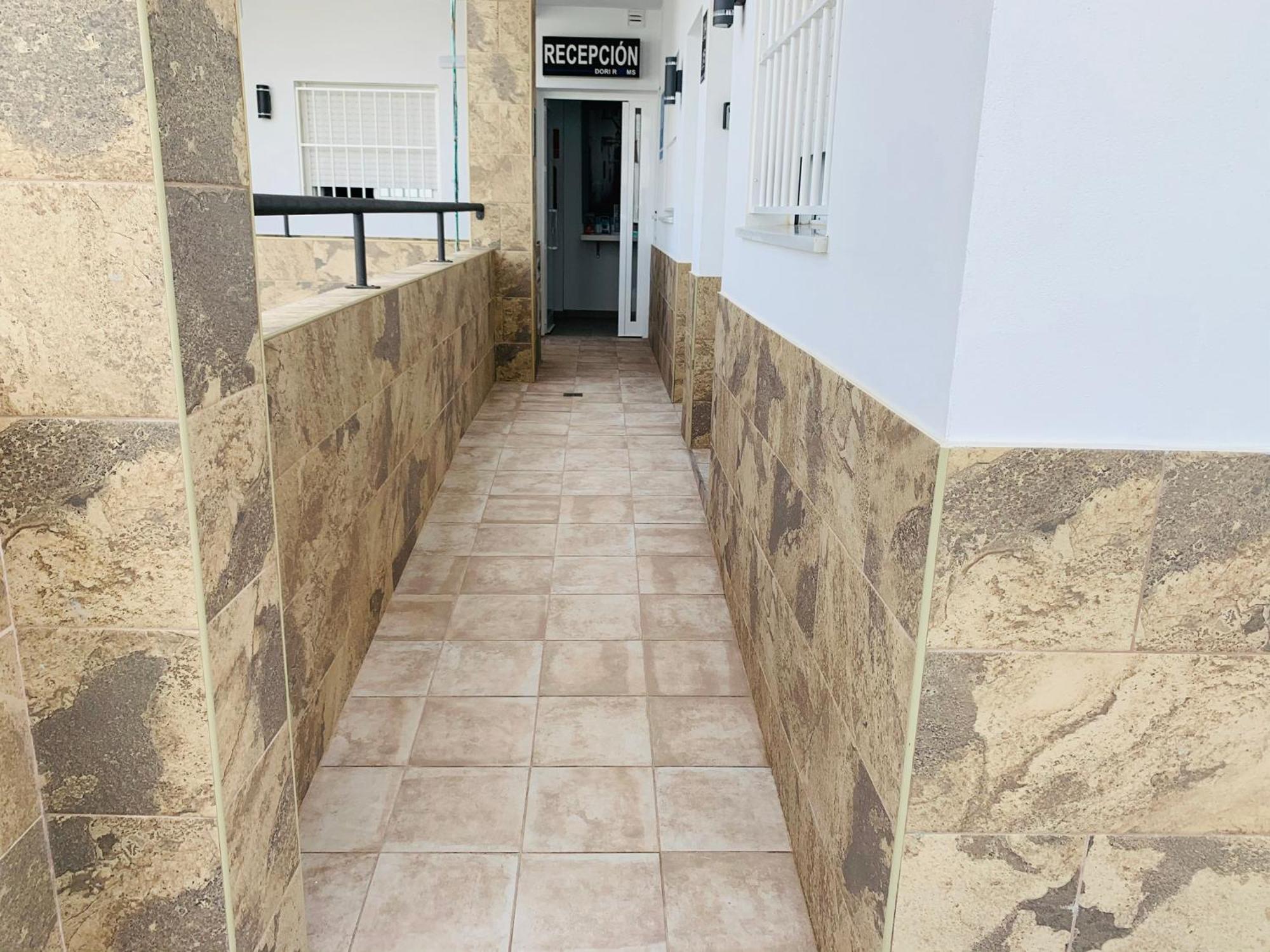 טריפה Dori Rooms Hostal מראה חיצוני תמונה